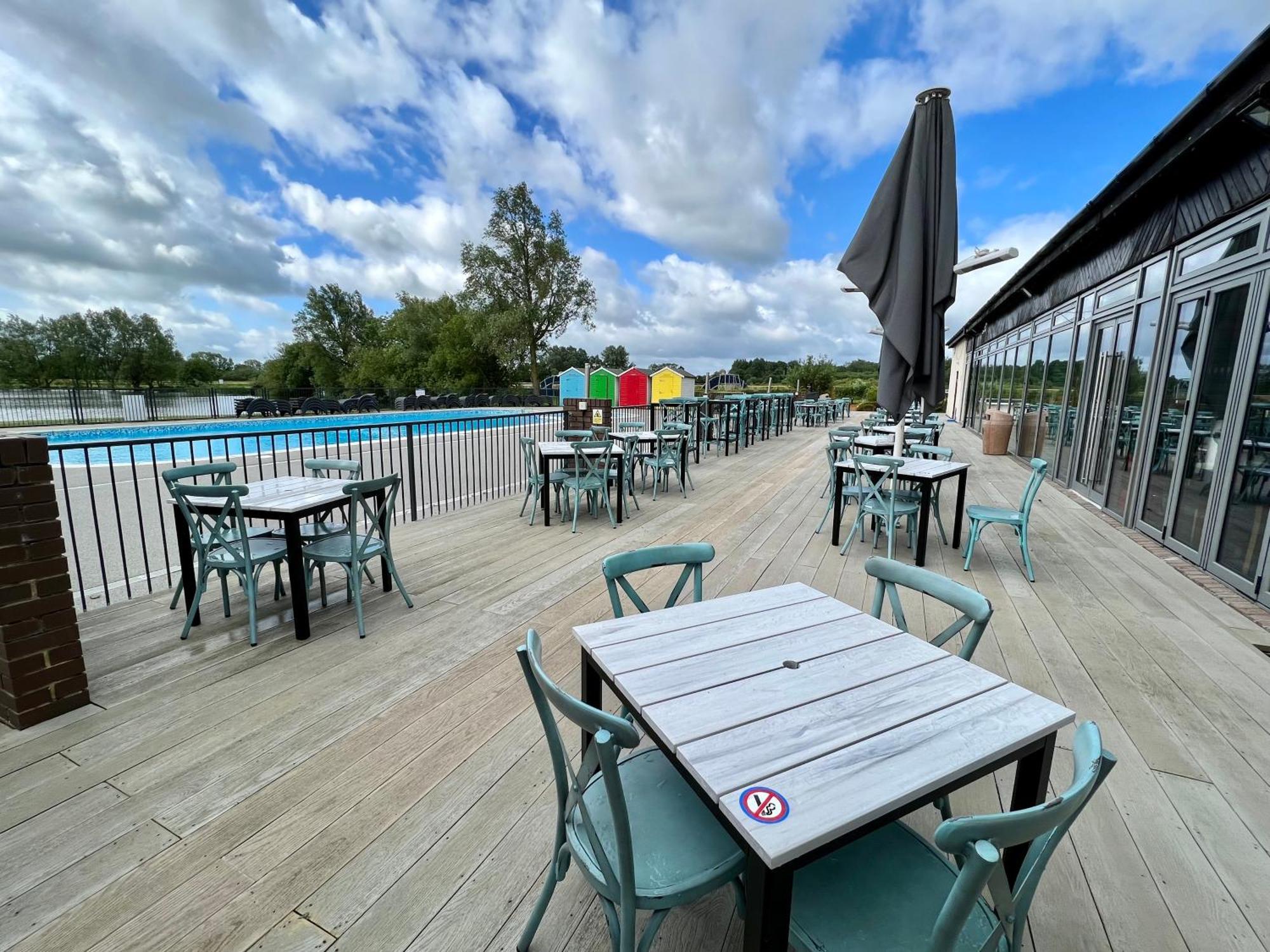 Wildflower, Premium Plus Hot Tub Lodge Саут-Керні Екстер'єр фото